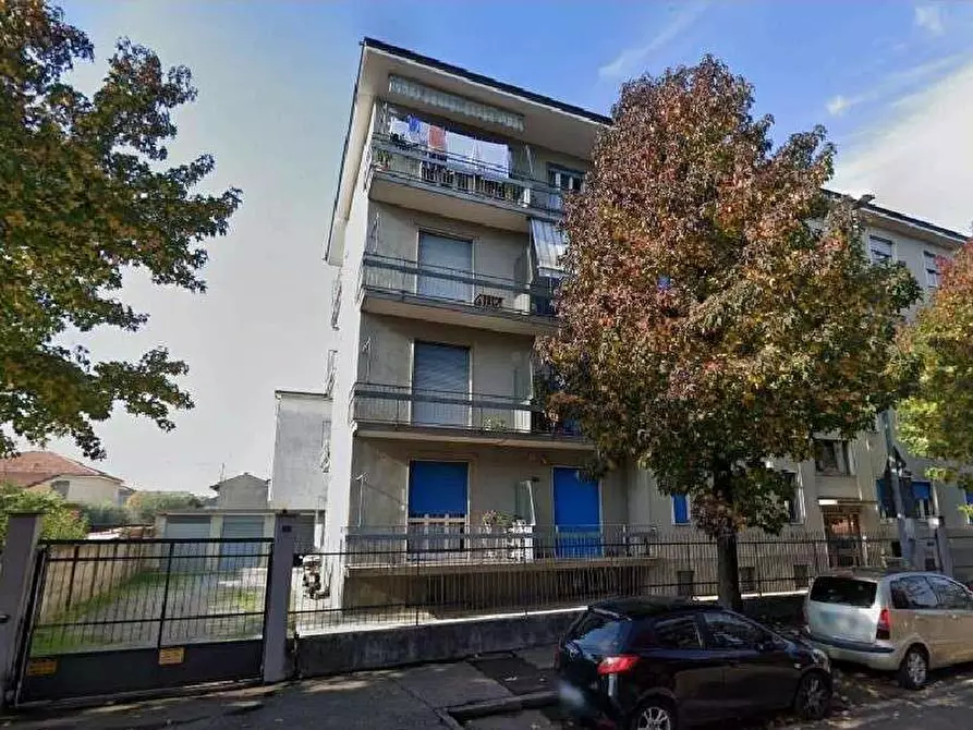 Immagine 1 di Appartamento in vendita  in Via LUIGI SENATORE SIMONETTA 3/5 a Caponago