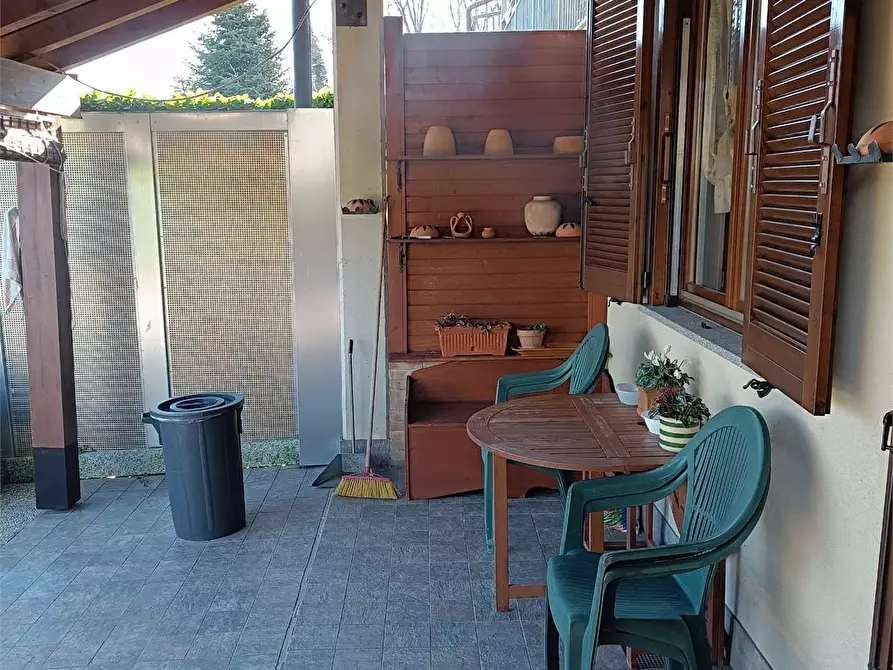 Immagine 10 di Villetta a schiera in vendita  in via Montegrappa a Bardello