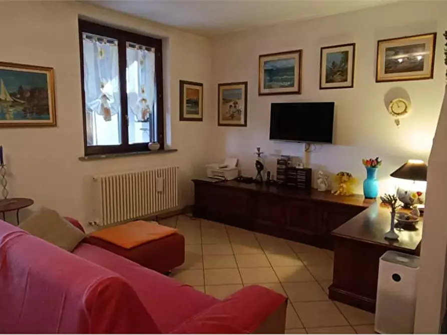 Immagine 19 di Villetta a schiera in vendita  in via Montegrappa a Bardello