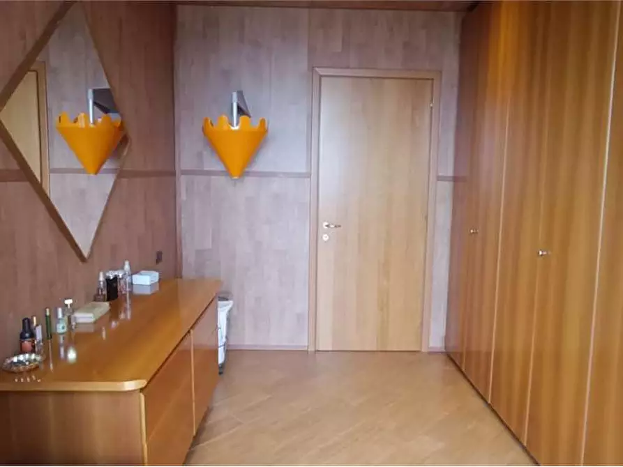 Immagine 30 di Villetta a schiera in vendita  in via Montegrappa a Bardello