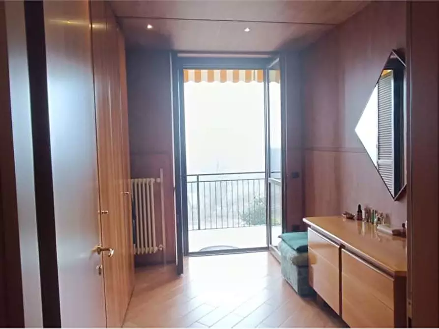 Immagine 29 di Villetta a schiera in vendita  in via Montegrappa a Bardello