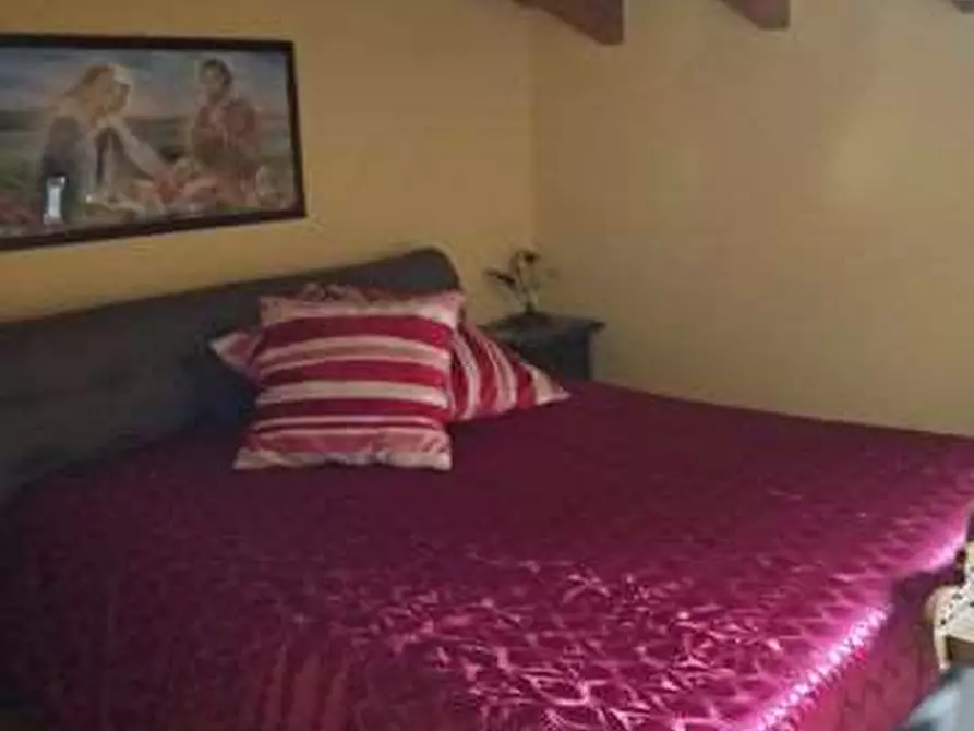 Immagine 3 di Appartamento in vendita  in Via San Francesco 5 a Jerago Con Orago