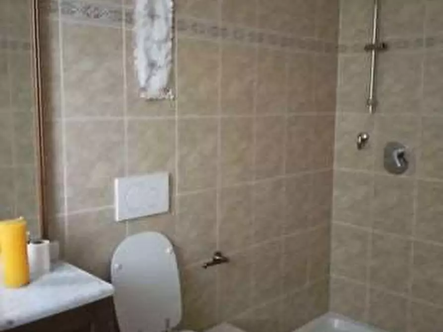 Immagine 10 di Appartamento in vendita  in Via San Francesco 5 a Jerago Con Orago