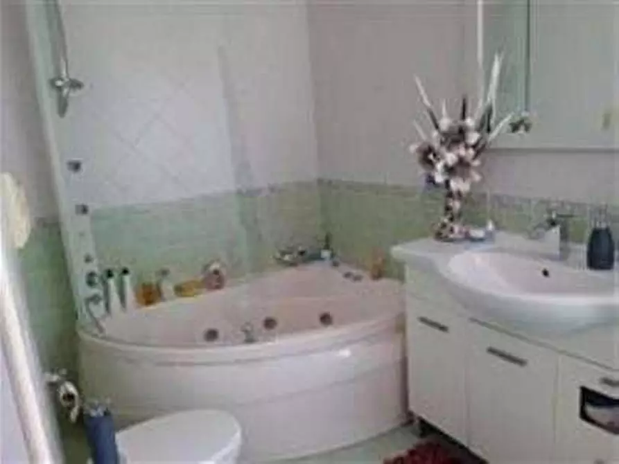 Immagine 2 di Appartamento in vendita  a Ortona