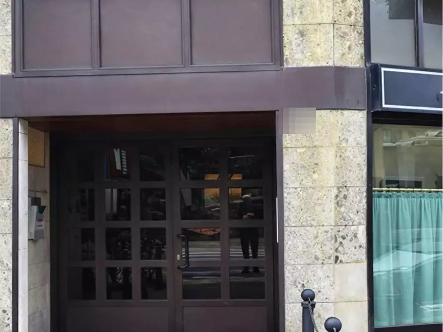 Immagine 6 di Appartamento in vendita  in Via gian pietro clerici 126 a Gerenzano