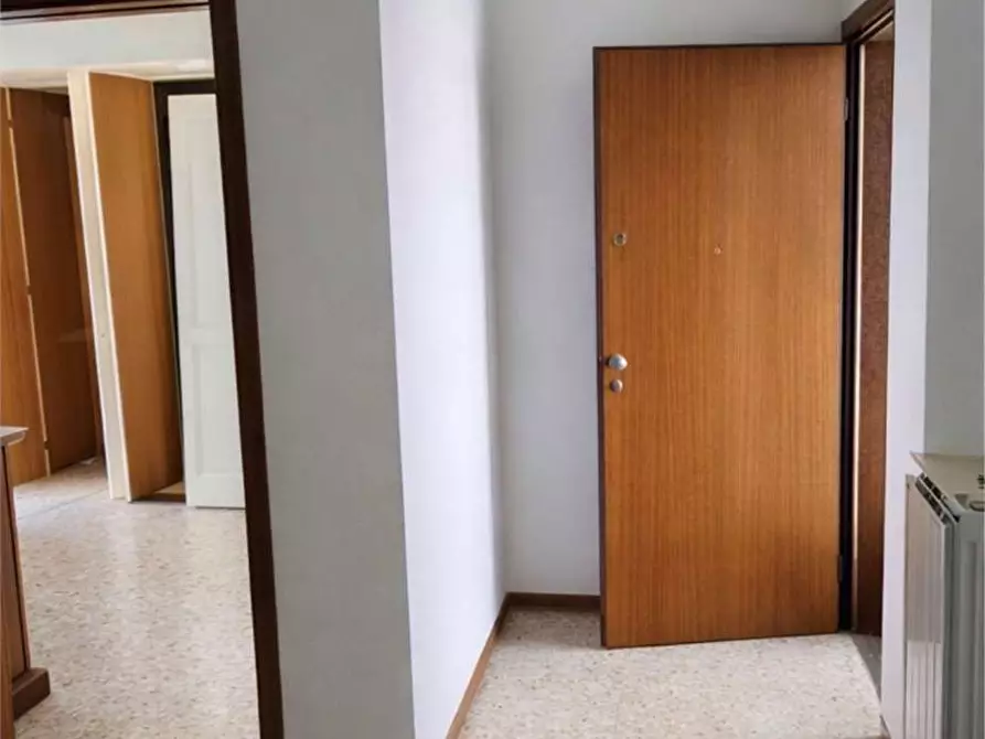 Immagine 8 di Appartamento in vendita  in Via gian pietro clerici 126 a Gerenzano