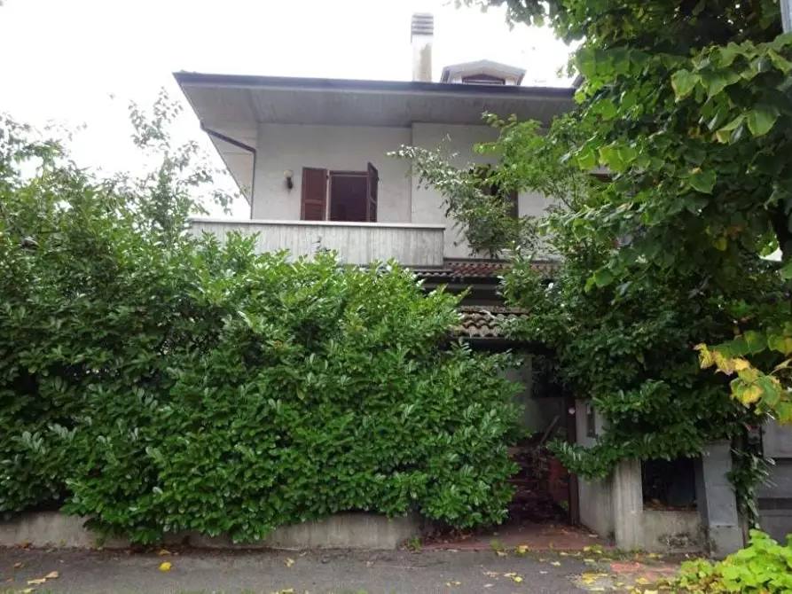 Immagine 2 di Villetta a schiera in vendita  in Via delle Ortensie 33 a Inzago