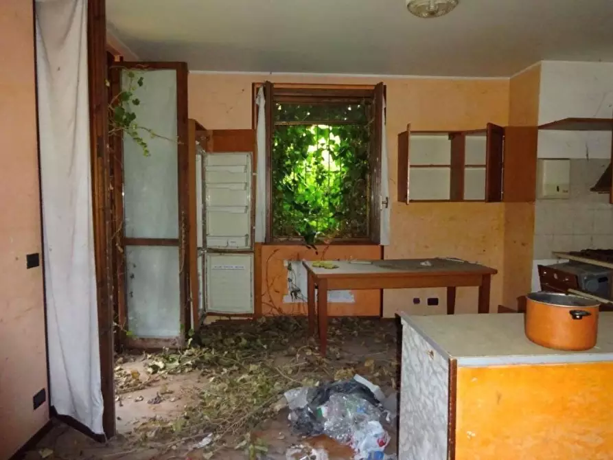 Immagine 9 di Villetta a schiera in vendita  in Via delle Ortensie 33 a Inzago