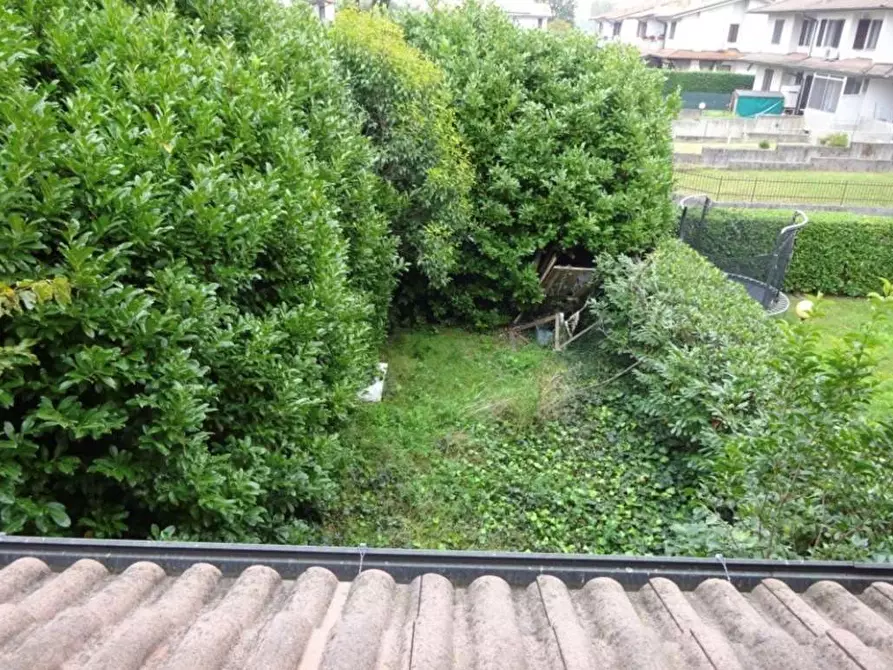 Immagine 27 di Villetta a schiera in vendita  in Via delle Ortensie 33 a Inzago