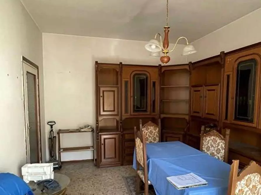 Immagine 7 di Appartamento in vendita  in Via Cardano,  3/4 a Como