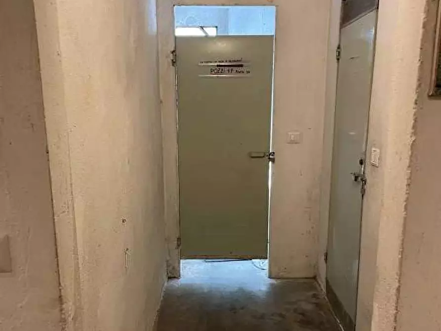 Immagine 12 di Appartamento in vendita  in Via Cardano,  3/4 a Como