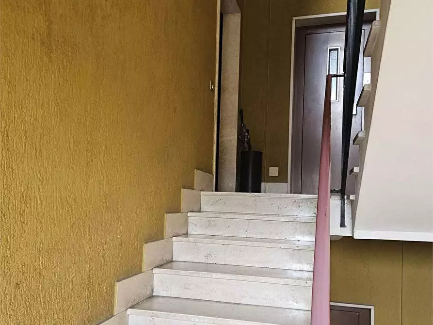 Immagine 3 di Appartamento in vendita  in Via Bruno Buozzi  134 a Rozzano