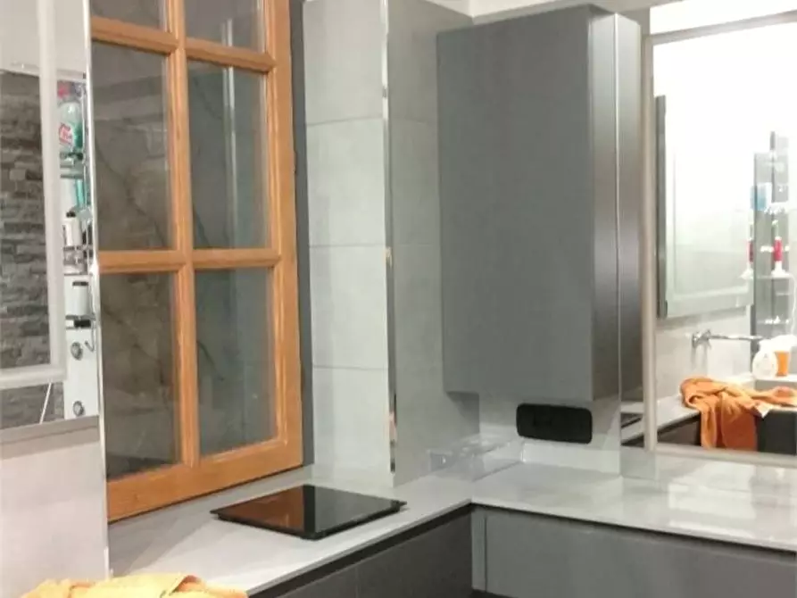 Immagine 8 di Appartamento in vendita  in Quartiere Velate, Via Cascina Tamburina  4 a Usmate Velate