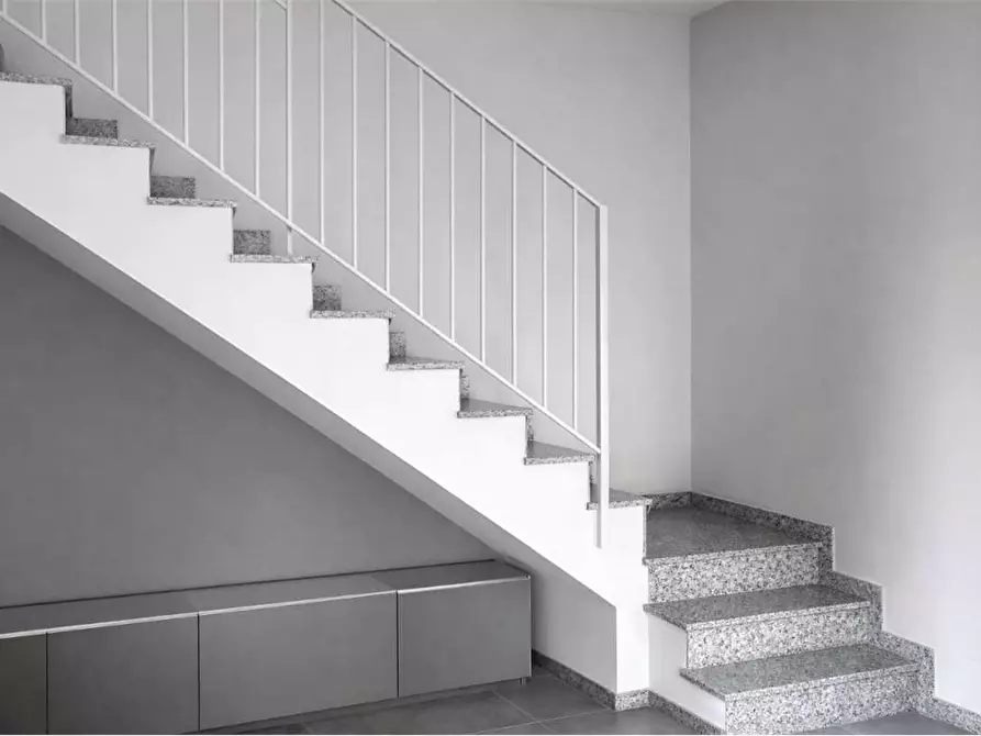 Immagine 8 di Appartamento in vendita  in Via giuseppe di vittorio 10 a Cerro Maggiore