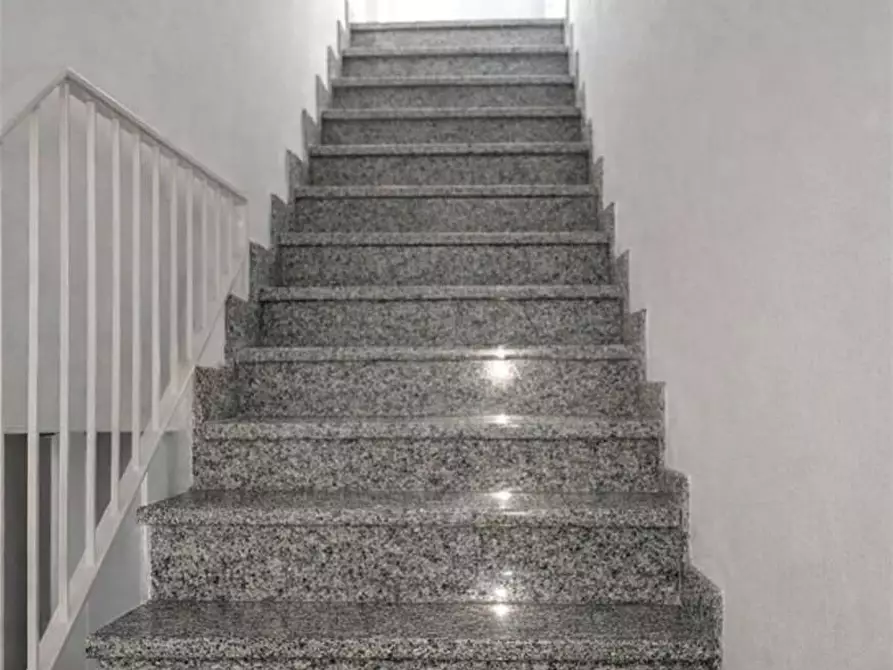 Immagine 9 di Appartamento in vendita  in Via giuseppe di vittorio 10 a Cerro Maggiore