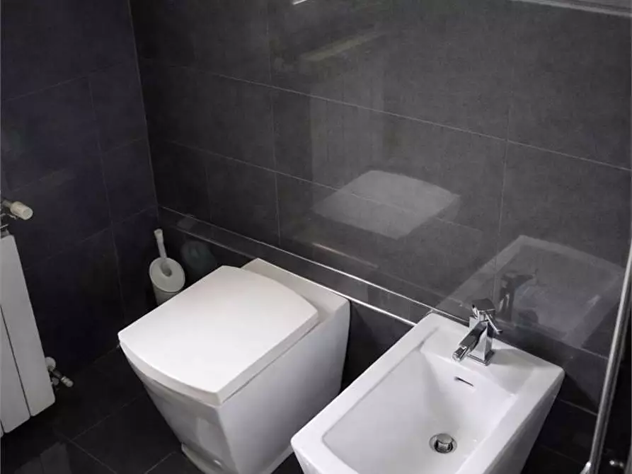 Immagine 17 di Appartamento in vendita  in Via giuseppe di vittorio 10 a Cerro Maggiore