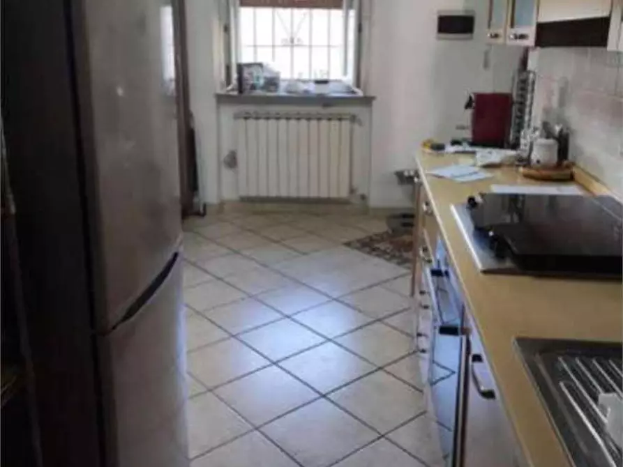 Immagine 5 di Appartamento in vendita  in Via mozzoni  41 a Rescaldina