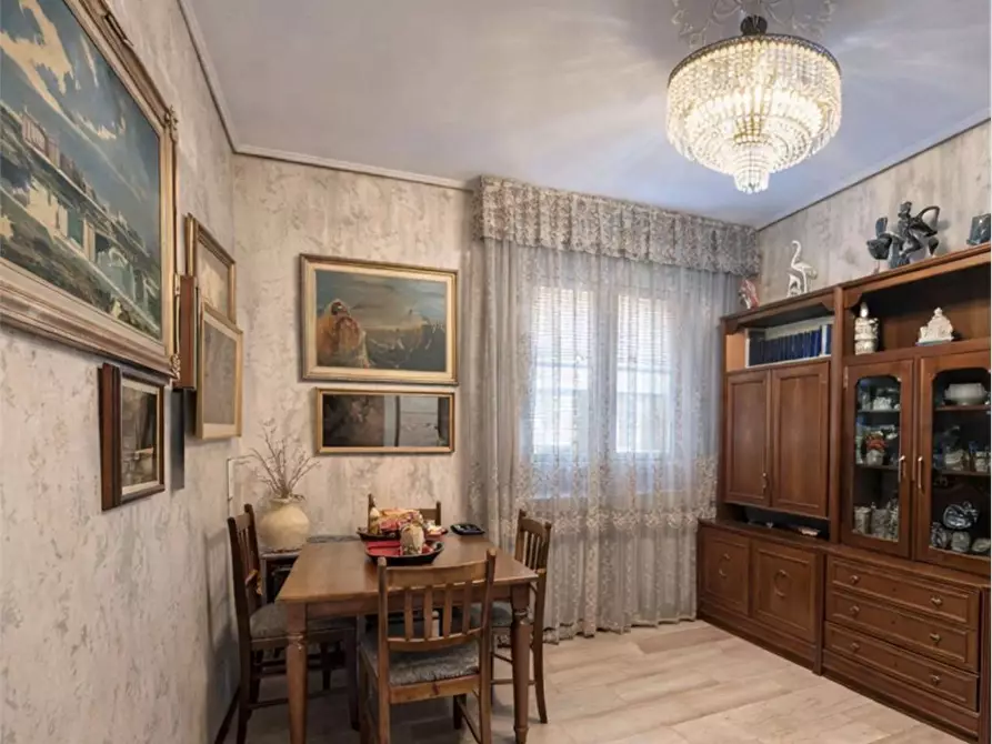 Immagine 9 di Appartamento in vendita  in Via Rosselli Fratelli  25/4 a Milano