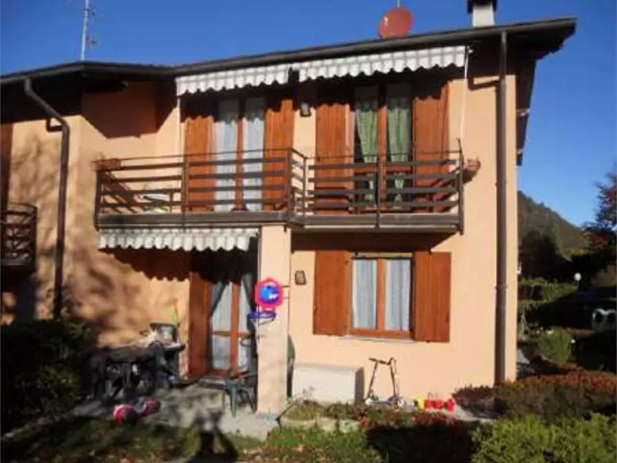 Immagine 4 di Appartamento in vendita  in Via Marie Therese Steiert  4/A a Magreglio