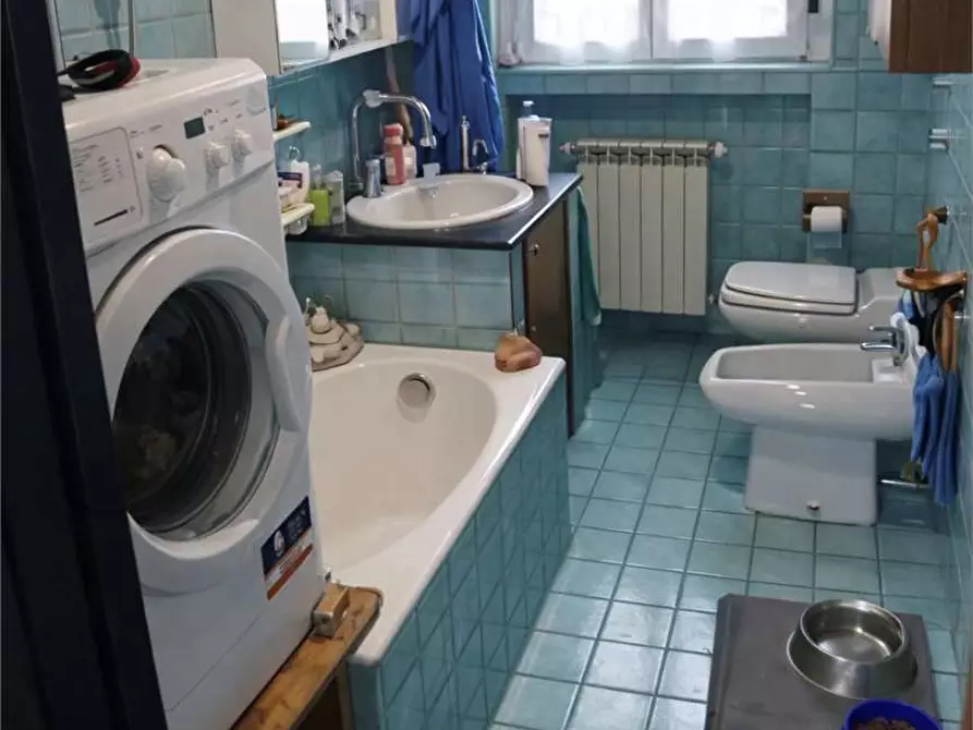 Immagine 9 di Appartamento in vendita  in Viale dei Mille  5 a Limbiate