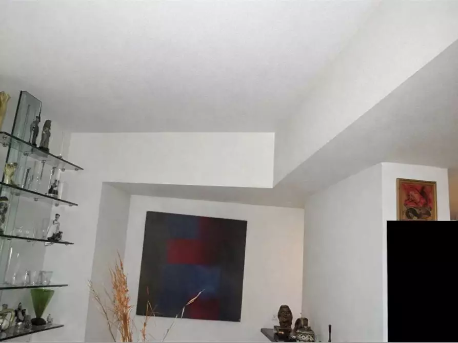 Immagine 9 di Appartamento in vendita  in Via Garibaldi  56 a Carugo