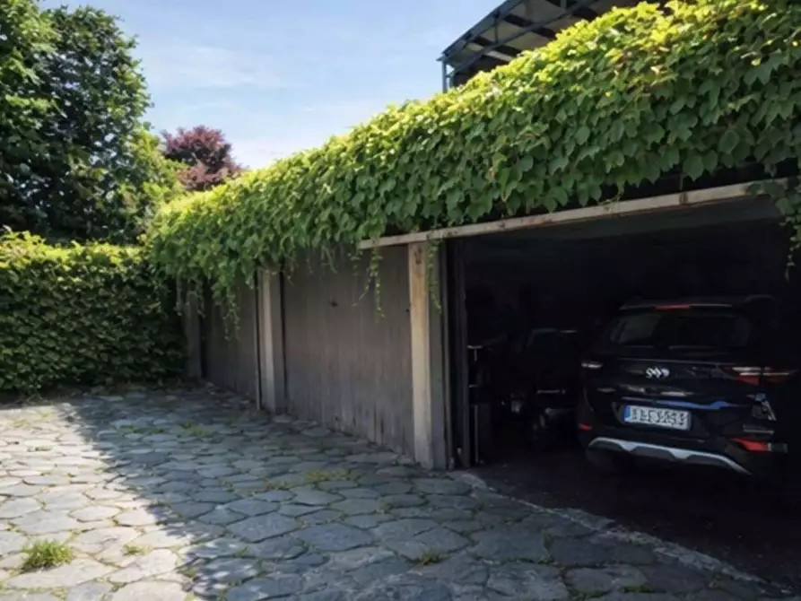 Immagine 27 di Appartamento in vendita  in Via Garibaldi  56 a Carugo