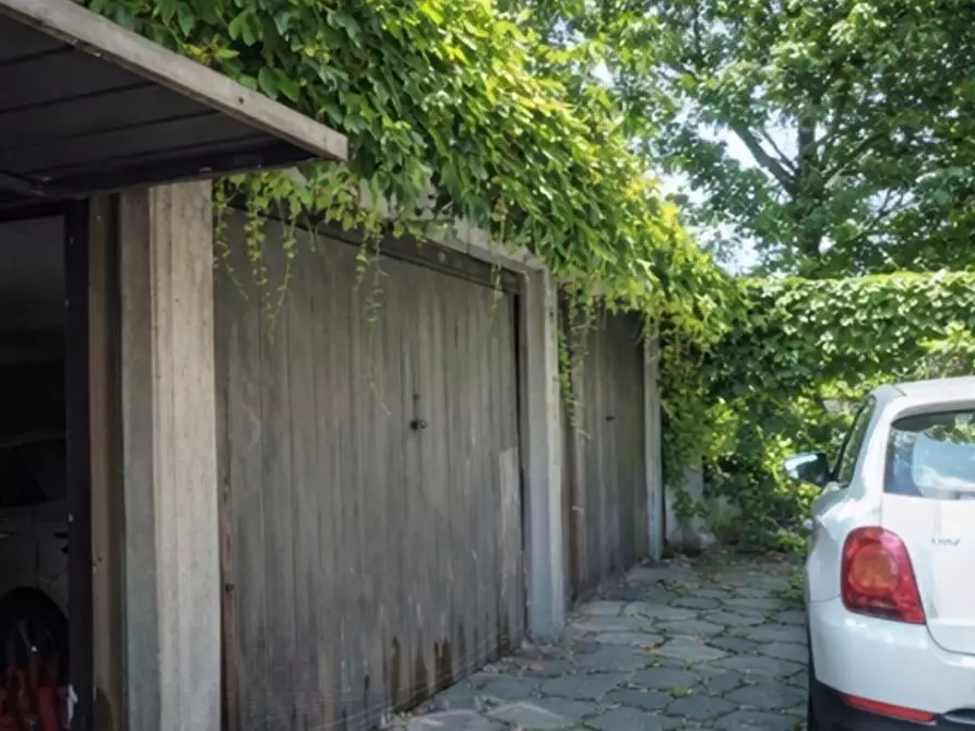 Immagine 28 di Appartamento in vendita  in Via Garibaldi  56 a Carugo