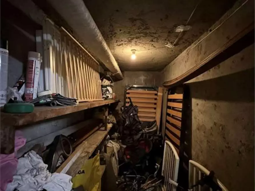 Immagine 12 di Appartamento in vendita  in Via Giuseppe Saverio Mercadante  57/A a Monza