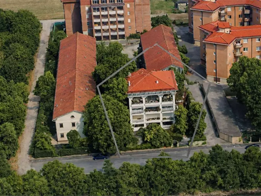 Immagine 1 di Appartamento in vendita  in Via F. ANGHILARI  10 a Milano