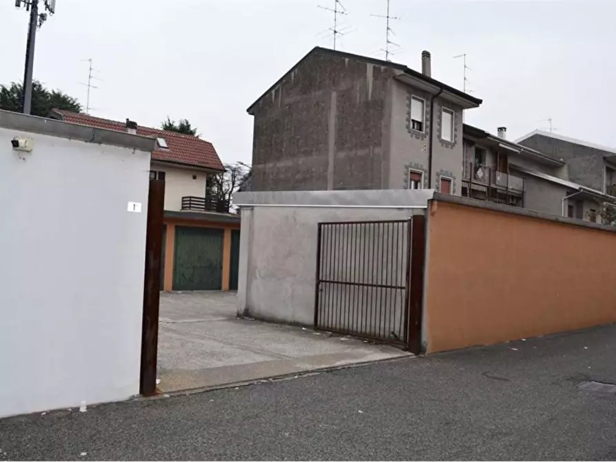 Immagine 40 di Appartamento in vendita  in Via san cassiano  54 a Trecate