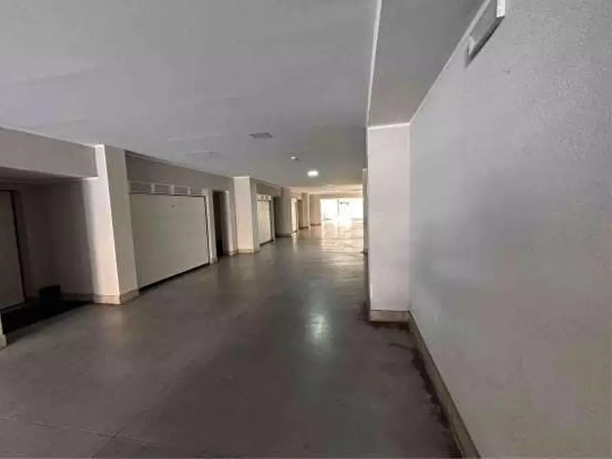 Immagine 2 di Appartamento in vendita  in Via S. Carlo 9 a Garbagnate Milanese