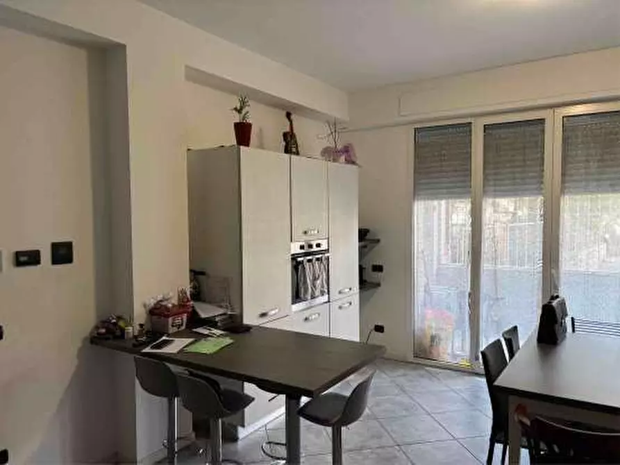 Immagine 6 di Appartamento in vendita  in Via S. Carlo 9 a Garbagnate Milanese