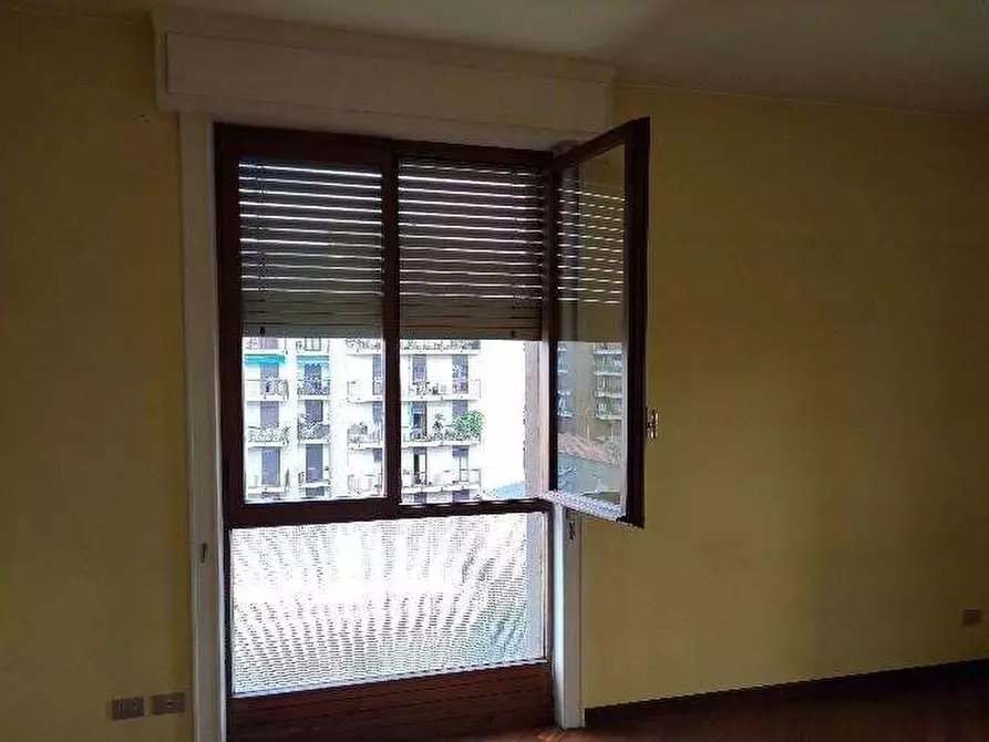 Immagine 3 di Appartamento in vendita  in Via Muzio Clementi 5 a Monza