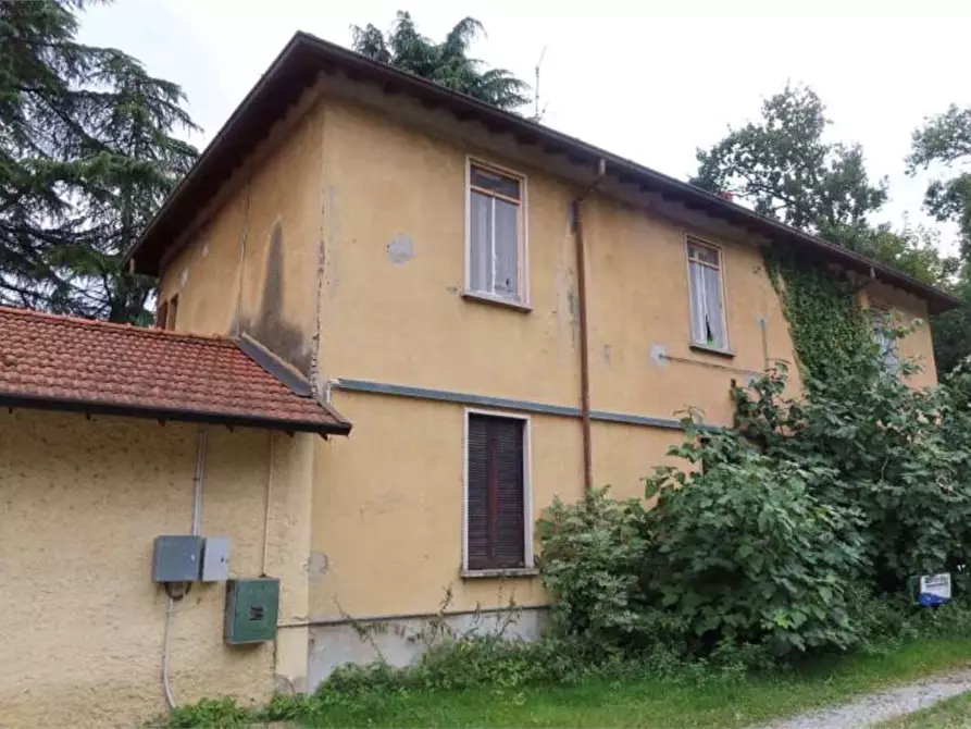 Immagine 3 di Appartamento in vendita  in Via Regina Margherita  1 a Biassono