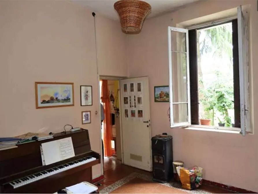 Immagine 7 di Appartamento in vendita  in Via Regina Margherita  1 a Biassono