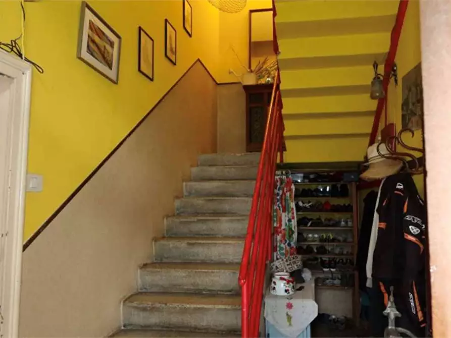 Immagine 8 di Appartamento in vendita  in Via Regina Margherita  1 a Biassono