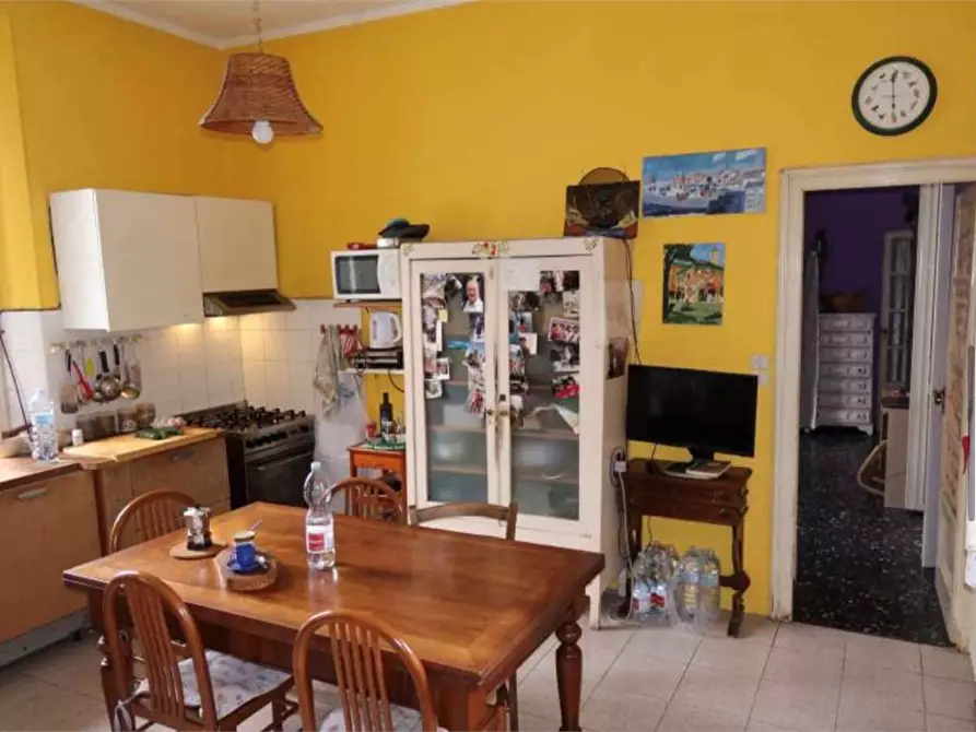 Immagine 11 di Appartamento in vendita  in Via Regina Margherita  1 a Biassono