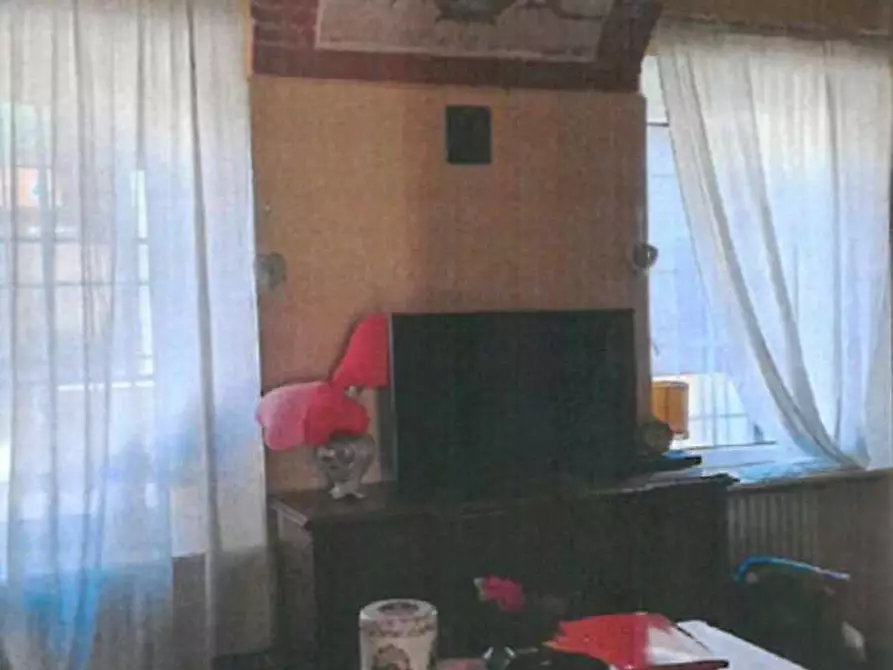 Immagine 12 di Garage in vendita  in Via verdi  13 a Cuvio