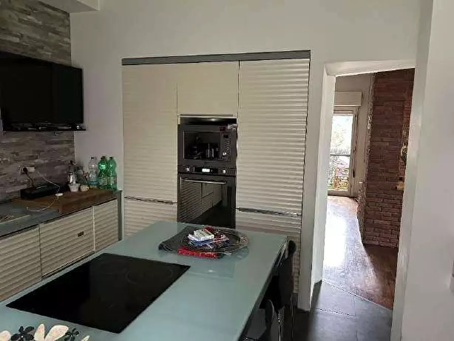 Immagine 9 di Appartamento in vendita  in Via Bainsizza 32/A a Legnano