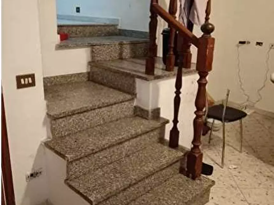 Immagine 7 di Appartamento in vendita  in Via Dalmazio Birago 6 a Cuveglio