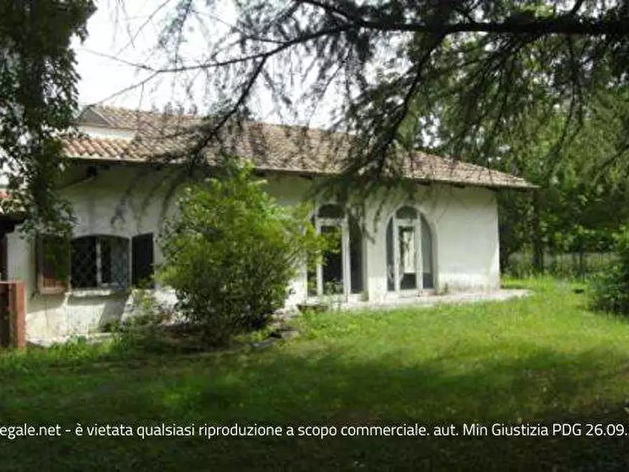 Immagine 8 di Villa in vendita  in agricola torbera a Angera