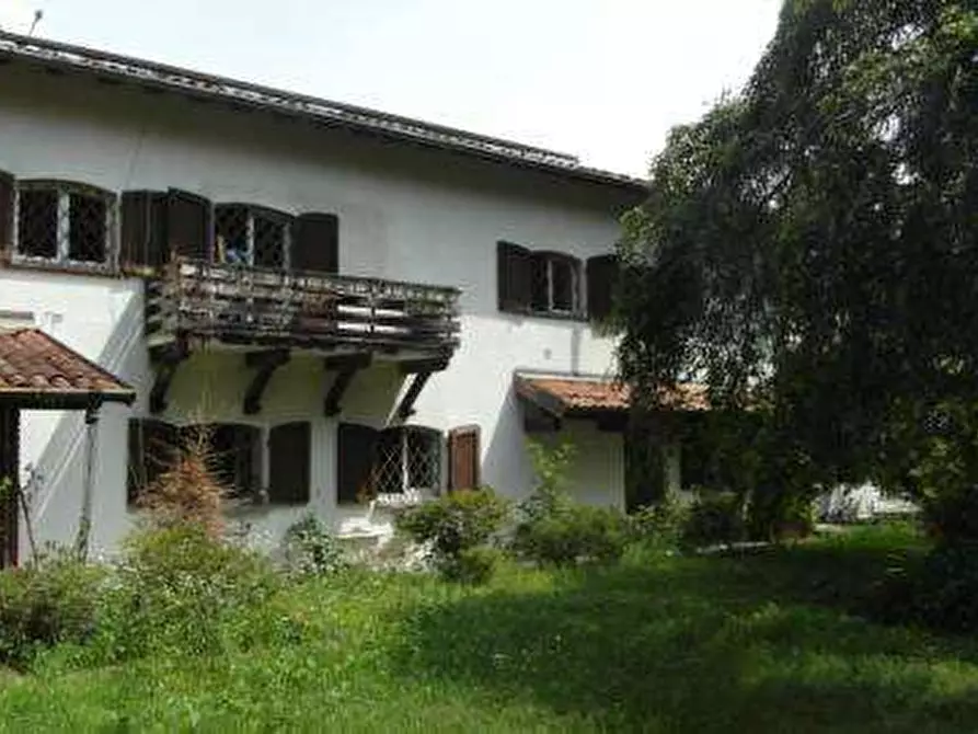 Immagine 16 di Villa in vendita  in agricola torbera a Angera