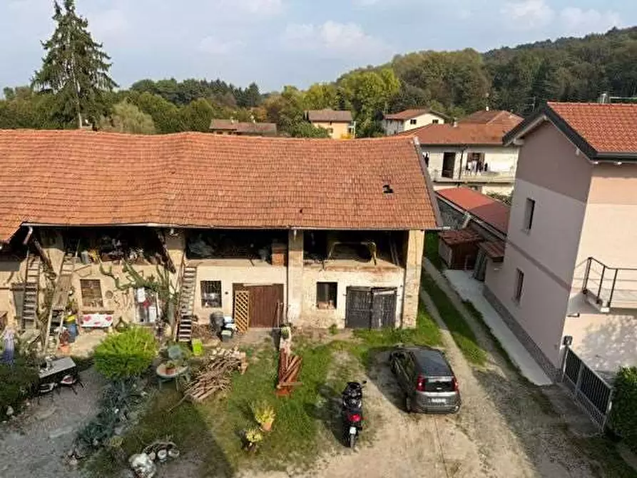 Immagine 10 di Appartamento in vendita  in Via libertà  10 a Casale Litta