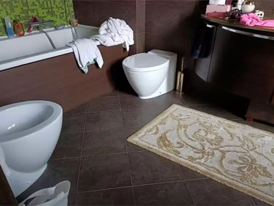 Immagine 11 di Appartamento in vendita  in Via Gaggi 2 a Cermenate