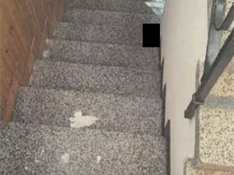 Immagine 5 di Appartamento in vendita  in Via Vignoli  8 a Jerago Con Orago