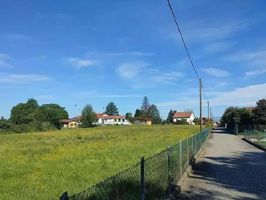 Immagine 2 di Terreno edificabile in vendita  in Via patrioti a Inarzo