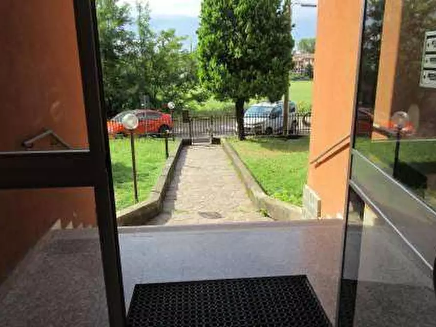 Immagine 4 di Appartamento in vendita  in Via Dante Alighieri 239 a Rovello Porro