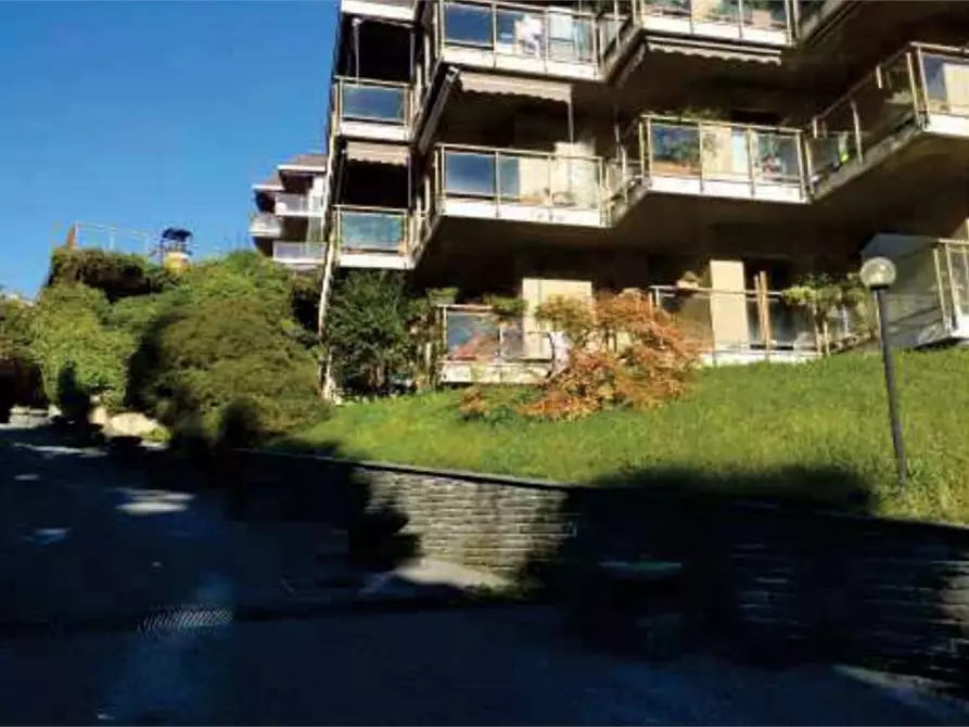 Immagine 1 di Appartamento in vendita  in Via goldoni  41 a Varese