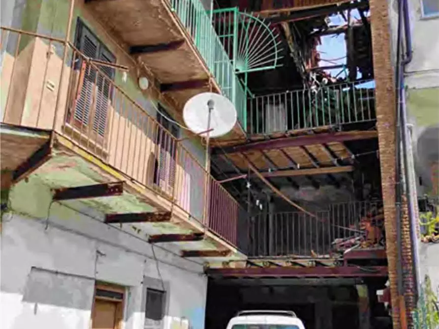 Immagine 2 di Appartamento in vendita  in Via antonio gramsci  25 a Malnate