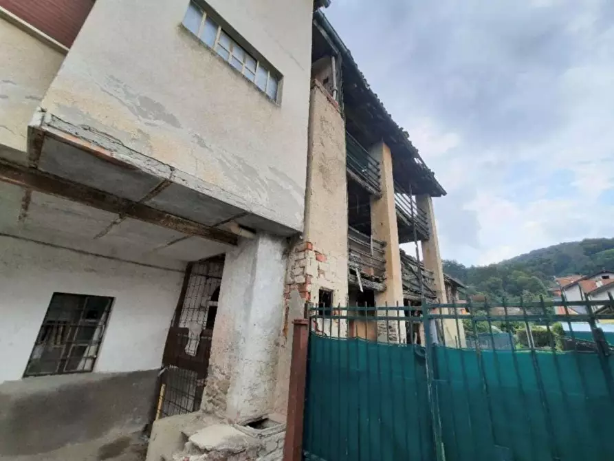 Immagine 5 di Appartamento in vendita  in Via fratelli bandiera  6 a Grantola